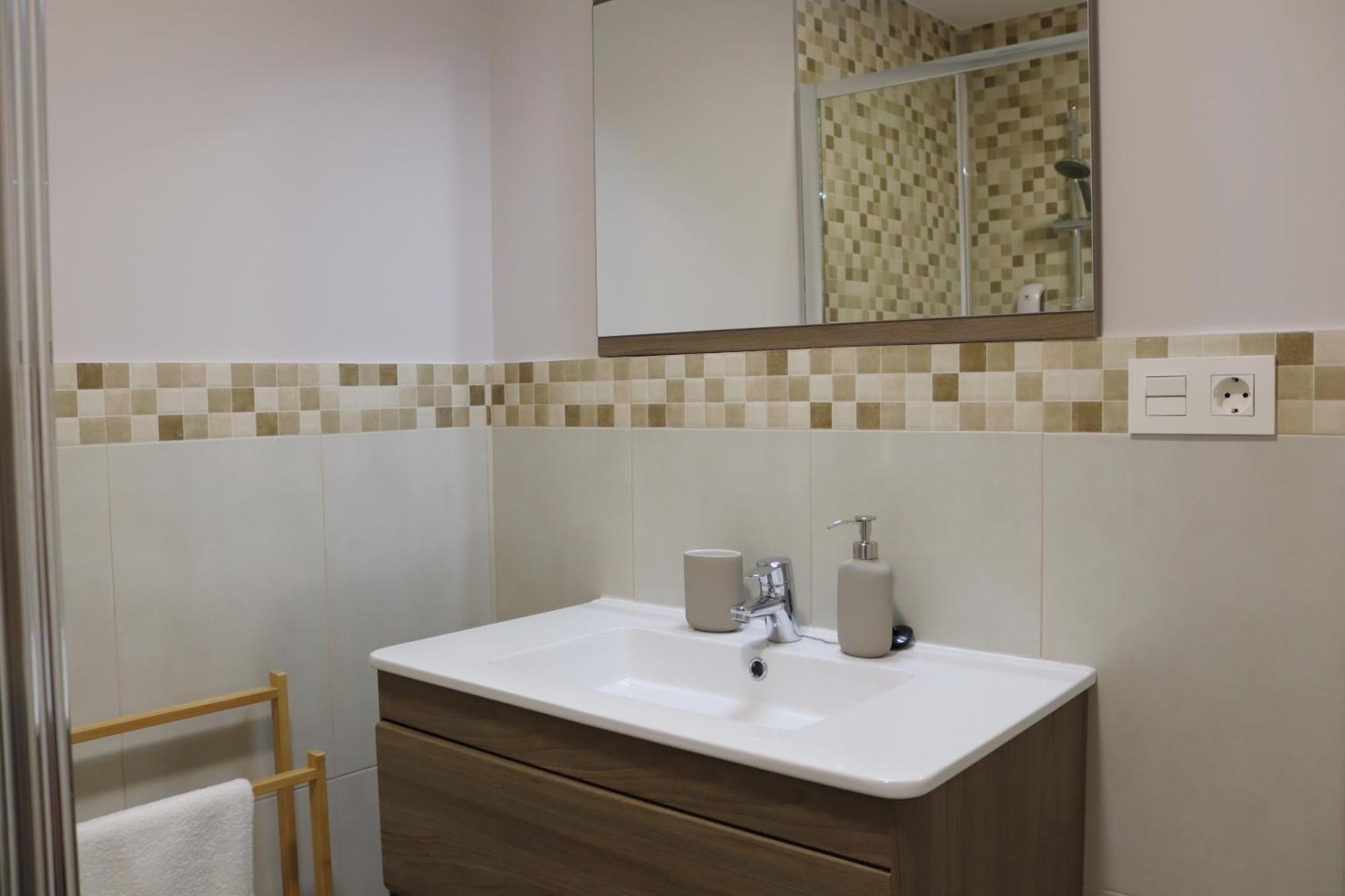 Jomar Apartamento En El Centro De Coruna La Coruña Eksteriør bilde